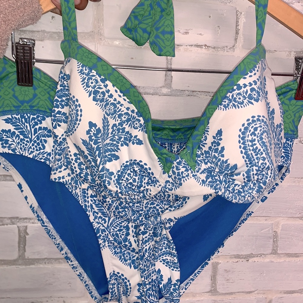 TOMMY BAHAMA | Sailor Blue Print Bandana Bikini - Picture 2 of 15